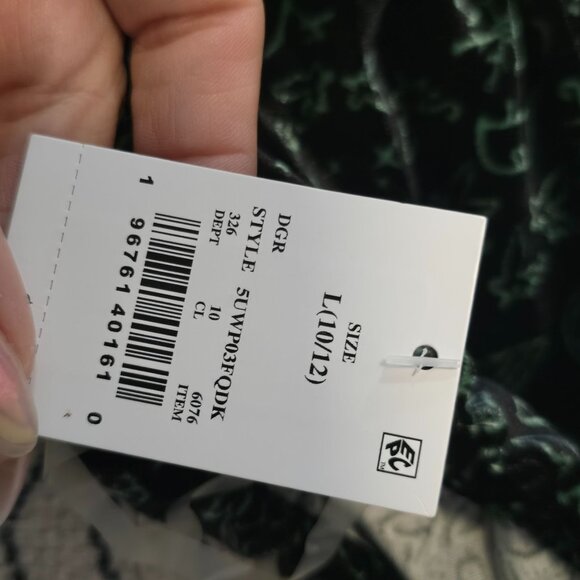 Wicked Collection NWT Elphaba Dress Paul Tazewell L Black Velvet Short Sleeve - Picture 9 of 10